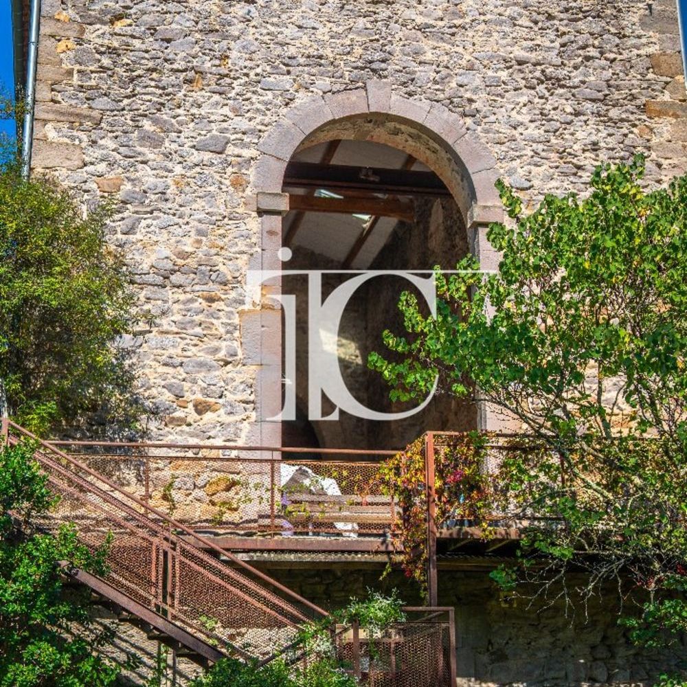 � vendre  Villa Banne (07460)