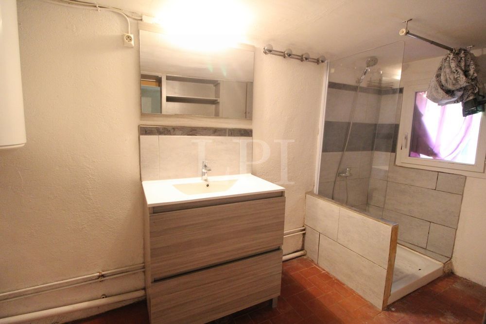 � vendre  Maison Saint-Saturnin-l�s-Apt (84490)