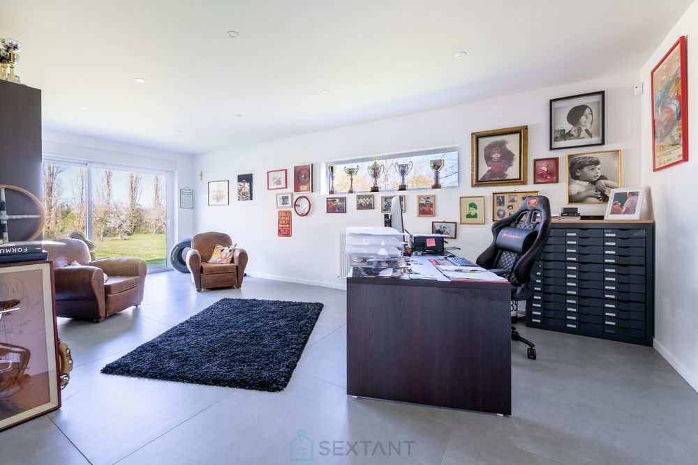 � vendre  Villa Fontainebleau (77300)