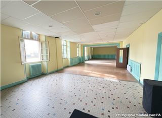  Maison � vendre 15 + pi�ces 1120 m�