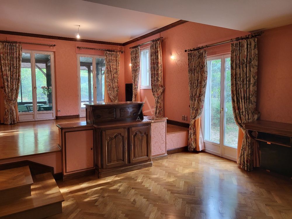 � vendre  Maison �pernay (51200)