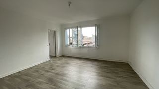  Appartement � vendre 5 pi�ces 95 m�