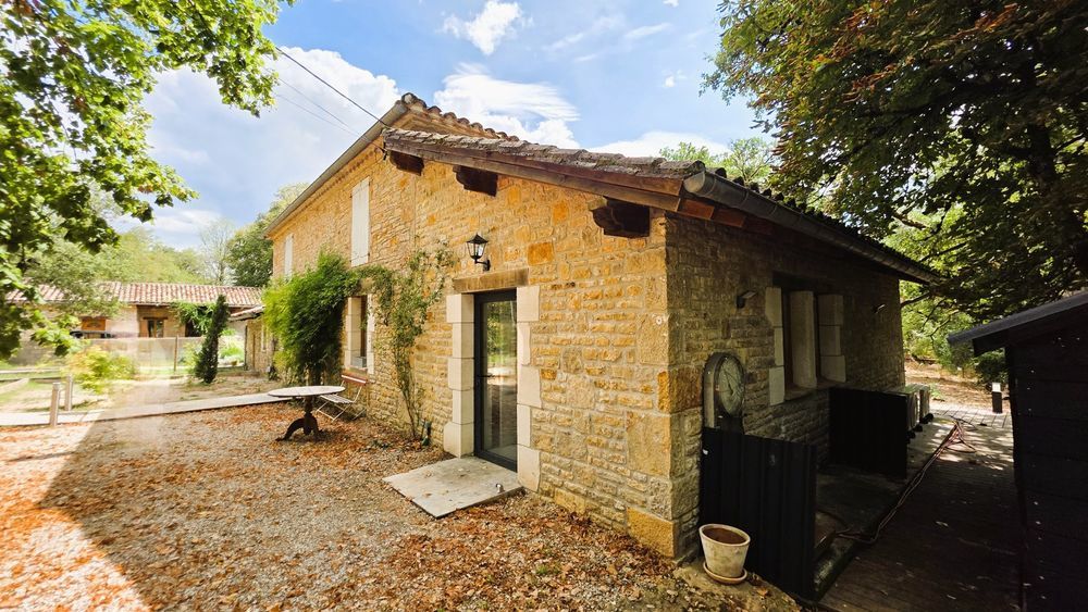� vendre  Maison Saint-Antonin-Noble-Val (82140)
