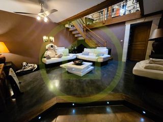  Maison � vendre 10 pi�ces 484 m�