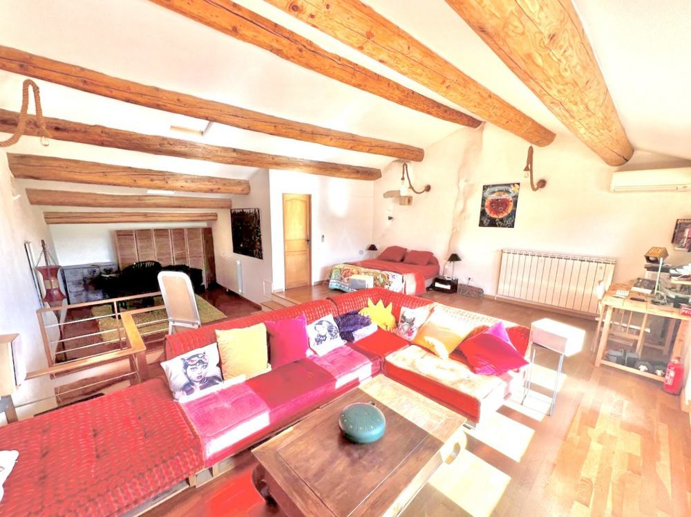 � vendre  Villa P�zenas (34120)