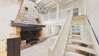  Maison � vendre 10 pi�ces 285 m�