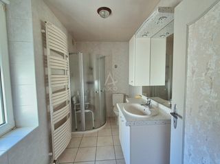  Maison � vendre 10 pi�ces 1000 m�