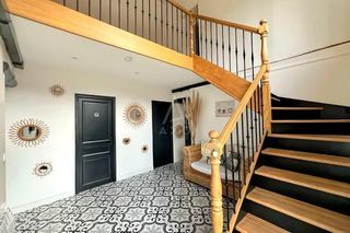  Maison � vendre 8 pi�ces 240 m�