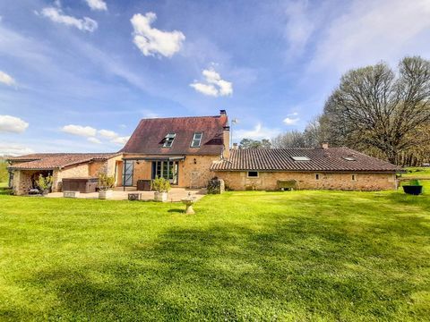   Corps de ferme Maison - 6 pi�ce(s) - 135 m�