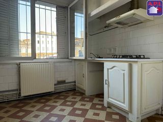  Immeuble � vendre 225 m�