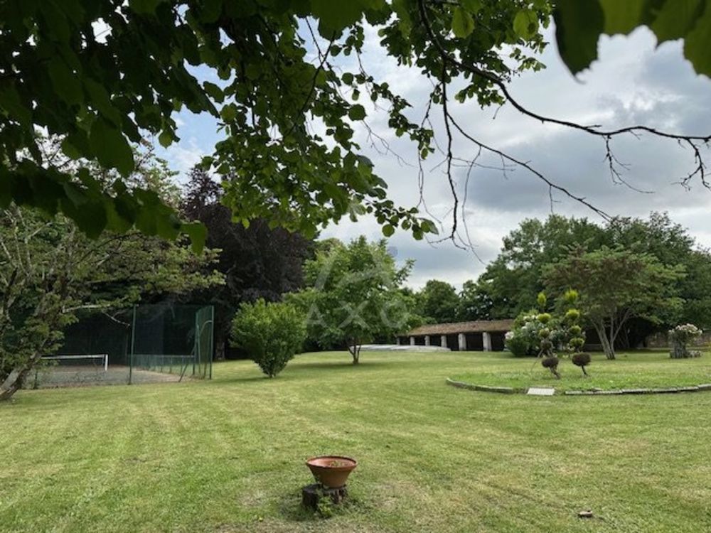 � vendre  Villa Angoul�me (16000)