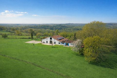   Propri�t� Villa - 12 pi�ce(s) - 360 m�