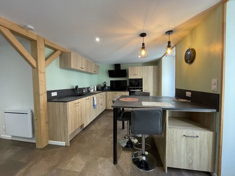   Appartement Appartement - 7 pi�ce(s) - 131 m�