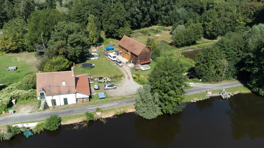 � vendre  Villa Saint-Jeanvrin (18370)