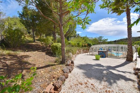   Villa Maison - 6 pi�ce(s) - 284 m�