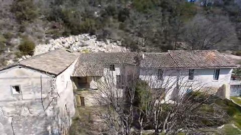   Maison Maison - 15 + pi�ce(s) - 530 m�