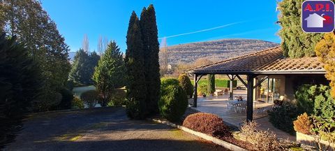   Maison Maison - 6 pi�ce(s) - 208 m�