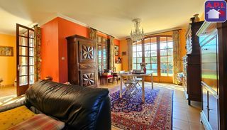  Maison � vendre 8 pi�ces 200 m�