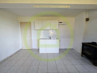  Maison � vendre 10 pi�ces 180 m�