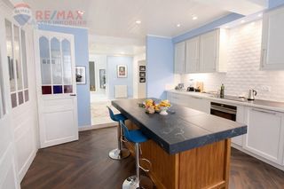  Villa � vendre 12 pi�ces 392 m�