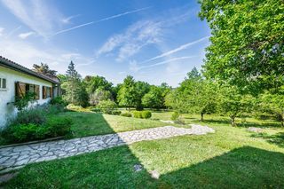  Villa � vendre 10 pi�ces 480 m�