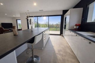  Villa � vendre 7 pi�ces 205 m�