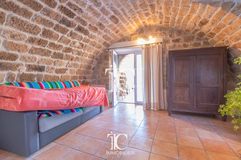 � vendre  Villa Les Vans (07140)