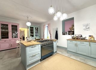  Maison � vendre 8 pi�ces 193 m�