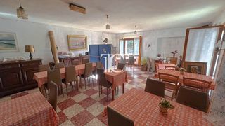  Maison � vendre 13 pi�ces 334 m�