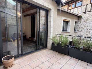  Maison � vendre 8 pi�ces 205 m�