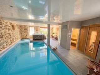  Maison � vendre 15 + pi�ces 385 m�