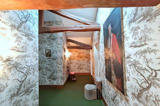  Propri�t�/ch�teau � vendre 15 + pi�ces 830 m�