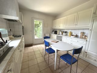  Maison � vendre 13 pi�ces 312 m�