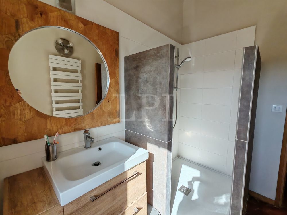 � vendre  Maison Apt (84400)