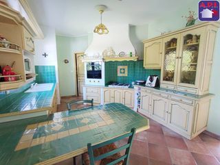  Villa � vendre 6 pi�ces 192 m�