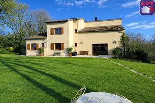  Villa � vendre 6 pi�ces 272 m�