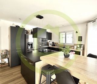  Maison � vendre 9 pi�ces 107 m�