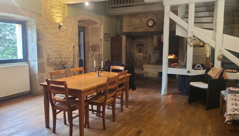 � vendre  Maison Montcuq (46800)