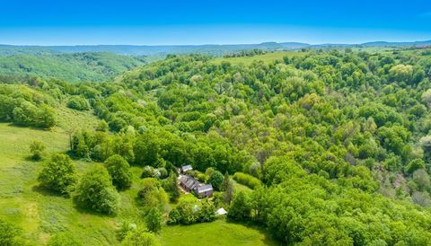   Maison de caract�re Maison - 7 pi�ce(s) - 220 m�