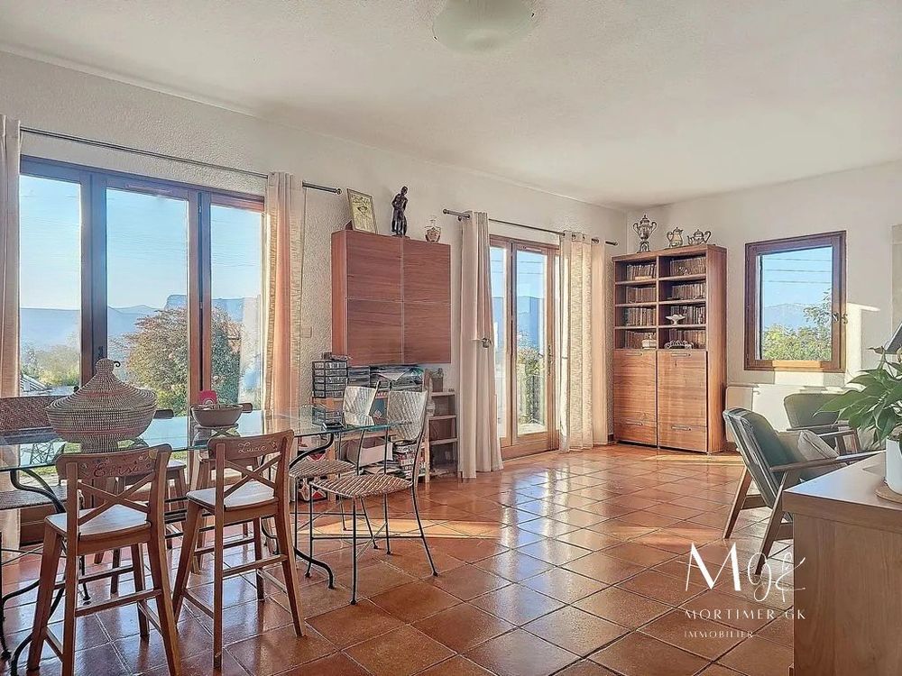 � vendre  Villa Nice (06200)