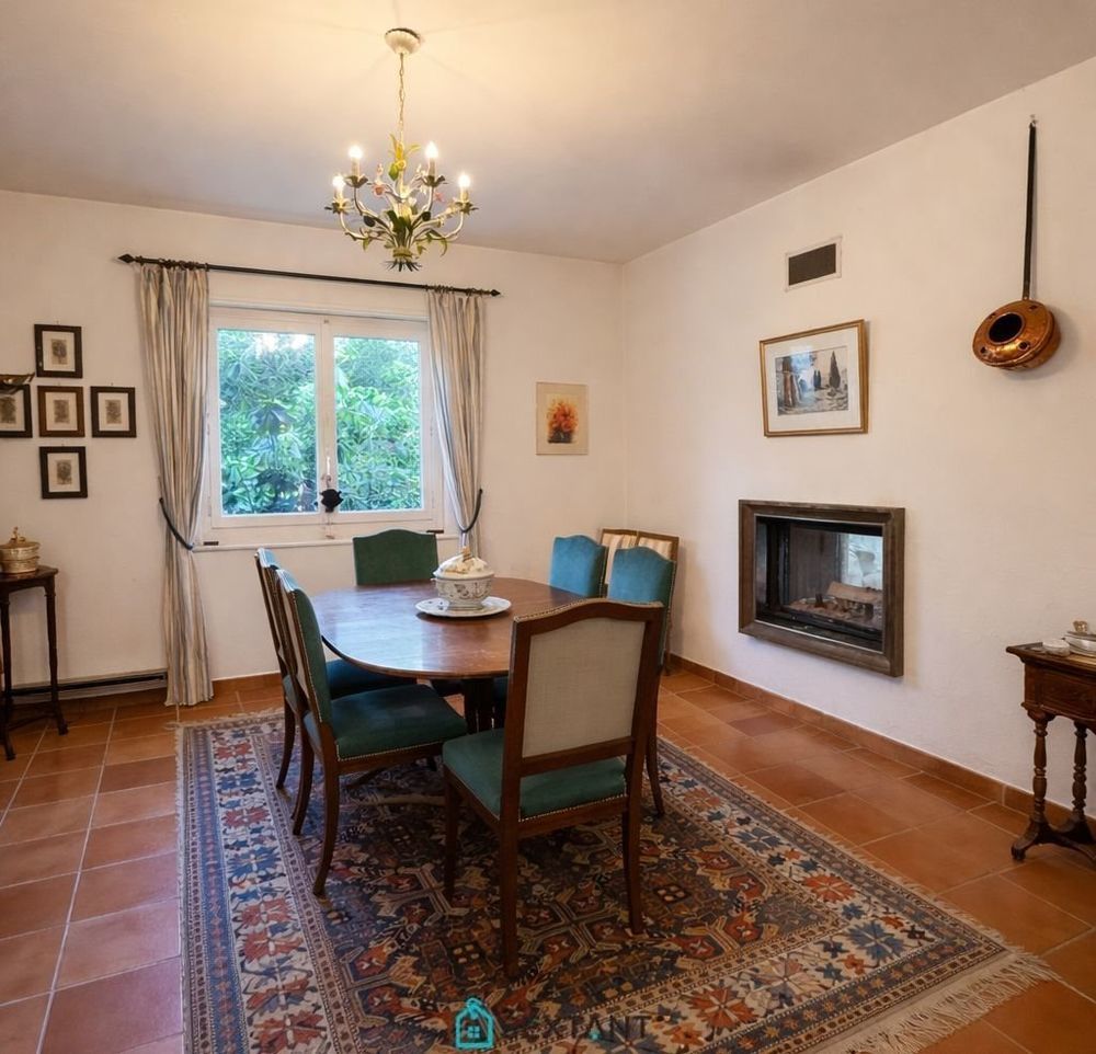 � vendre  Maison Divonne-les-Bains (01220)