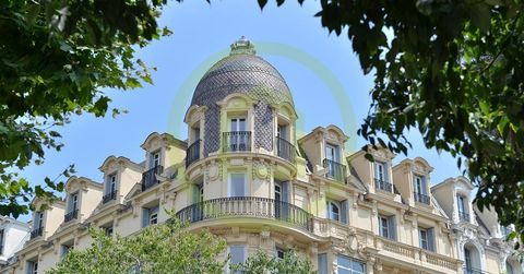 Locaux d'activit&eacute; 210000 06000 Nice