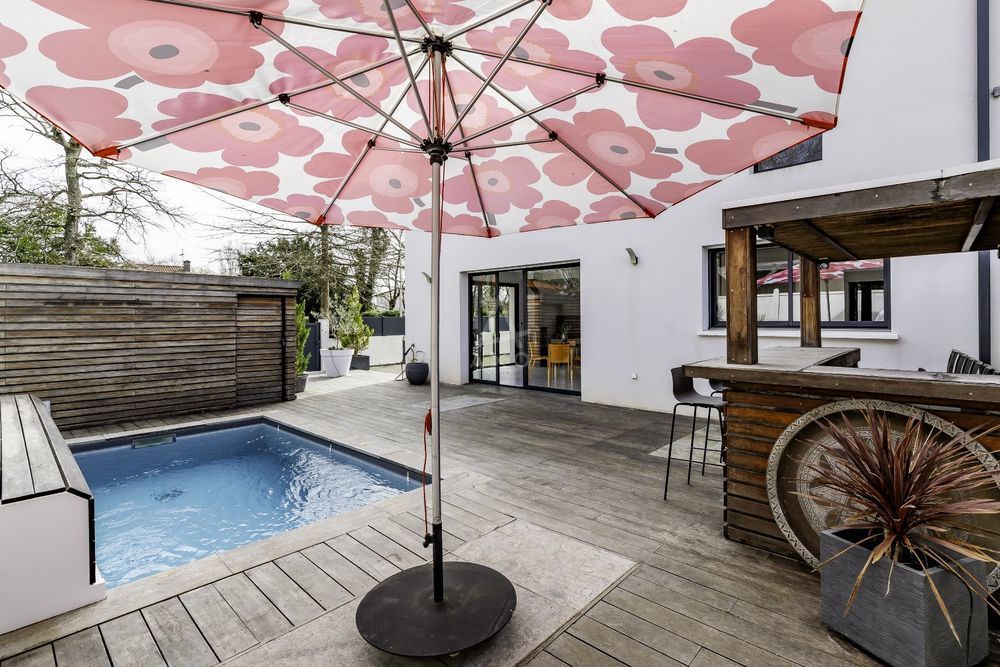 � vendre  Maison Pessac (33600)