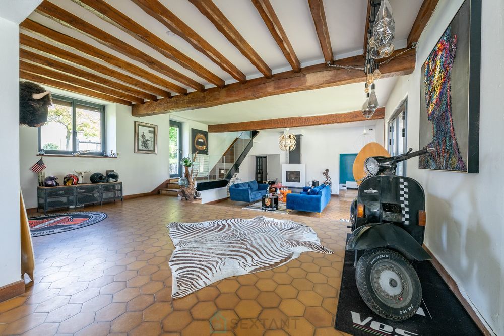 � vendre  Villa Fontainebleau (77300)