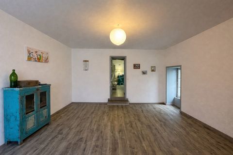   Maison Maison - 5 pi�ce(s) - 113 m�