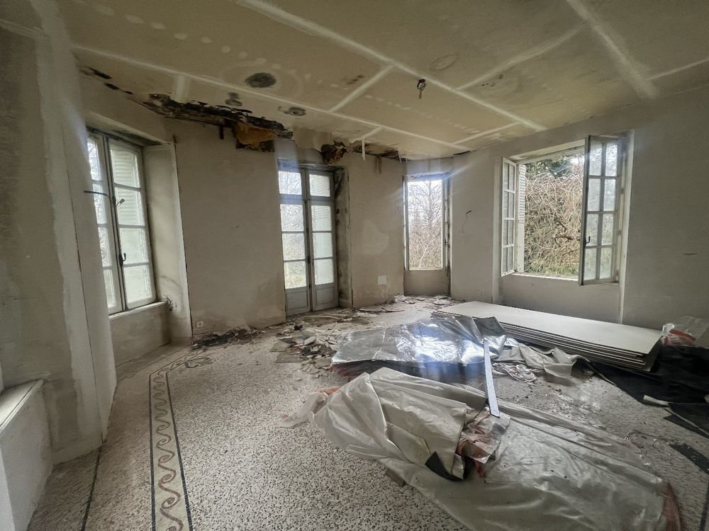 � vendre  Propri�t�/ch�teau Albaret-Sainte-Marie (48200)