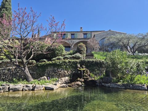   Maison de campagne Maison - 7 pi�ce(s) - 210 m�