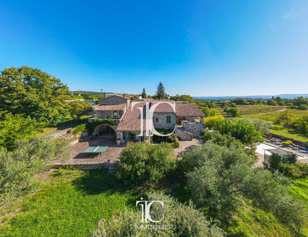 � vendre  Villa Les Vans (07140)