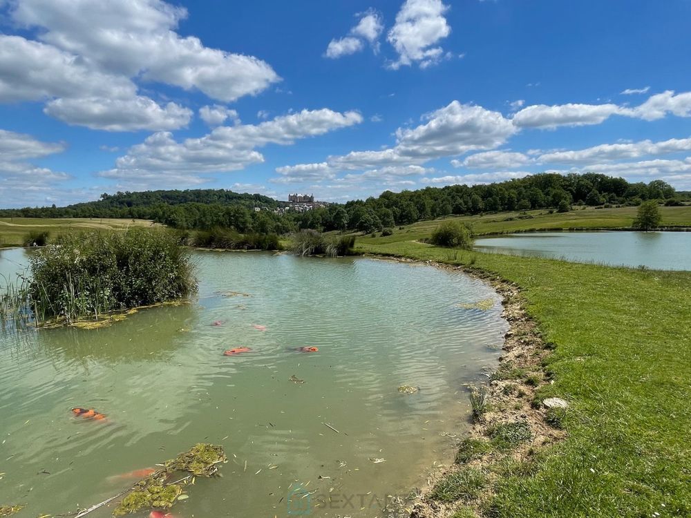 � vendre  Villa Hautefort (24390)