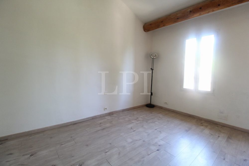 � vendre  Maison Saint-Saturnin-l�s-Apt (84490)